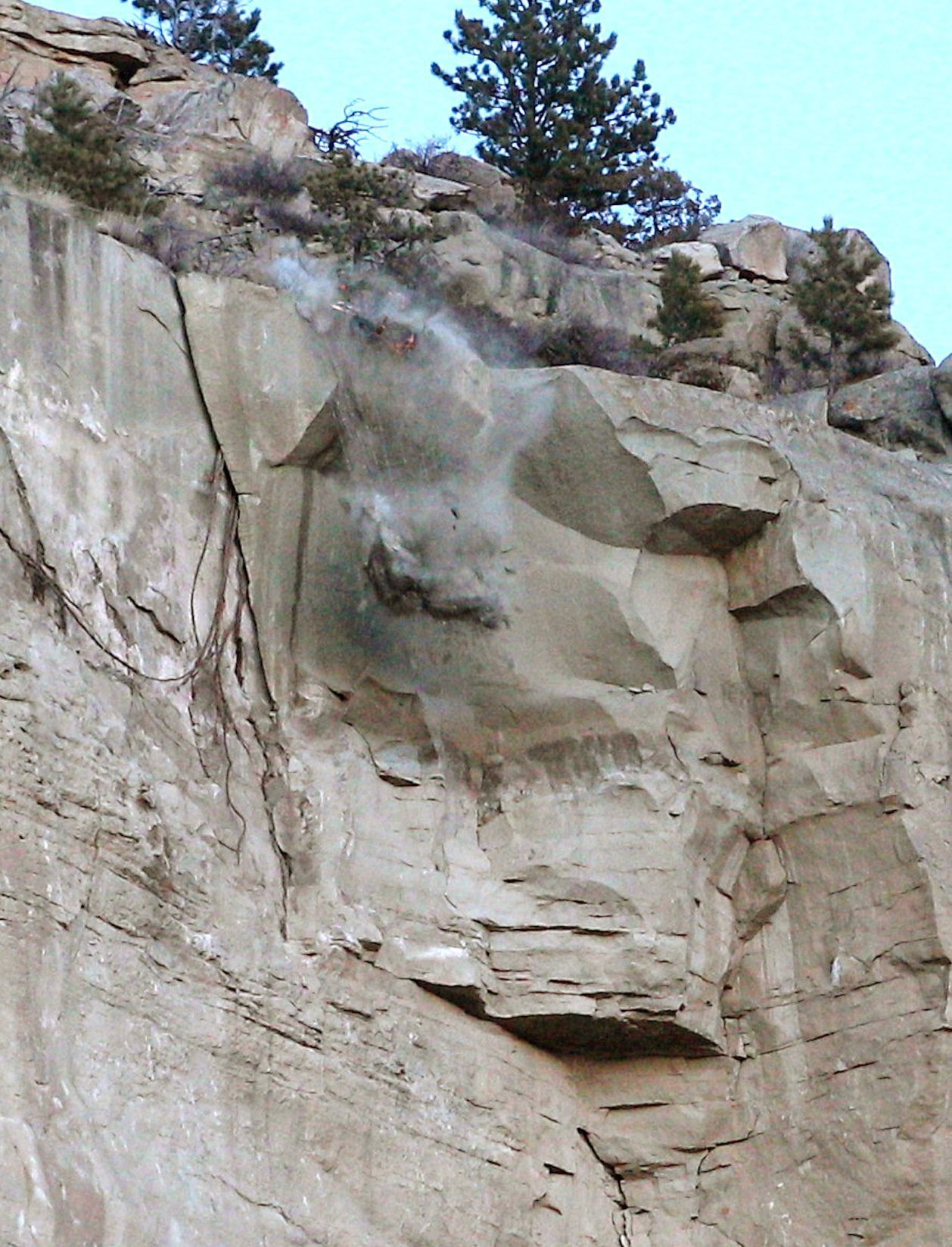 Laredo Place rock removal